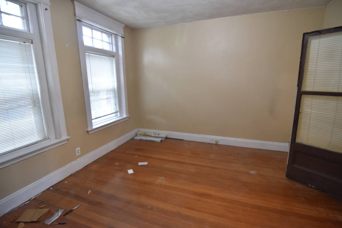 Apartment for rent at 1887 Beacon St #1, Brookline, MA 02445