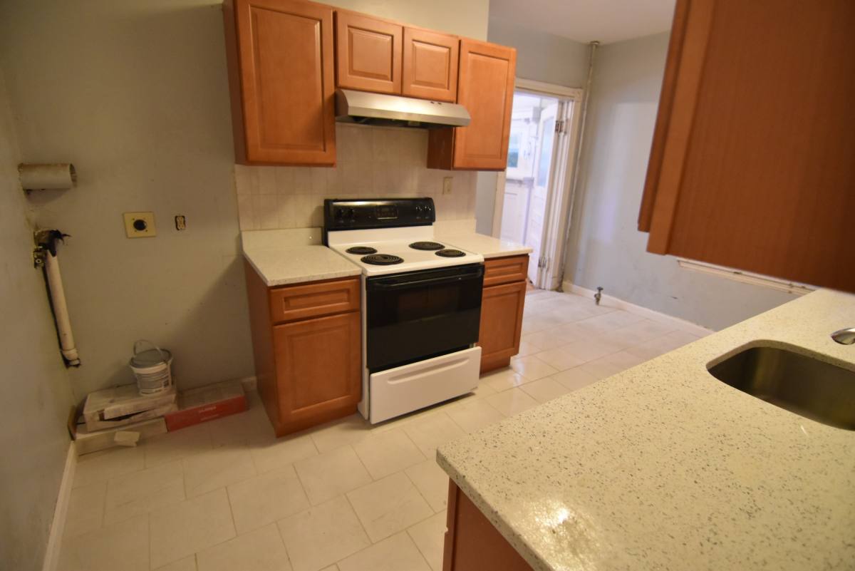 Apartment for rent at 1887 Beacon St #1, Brookline, MA 02445