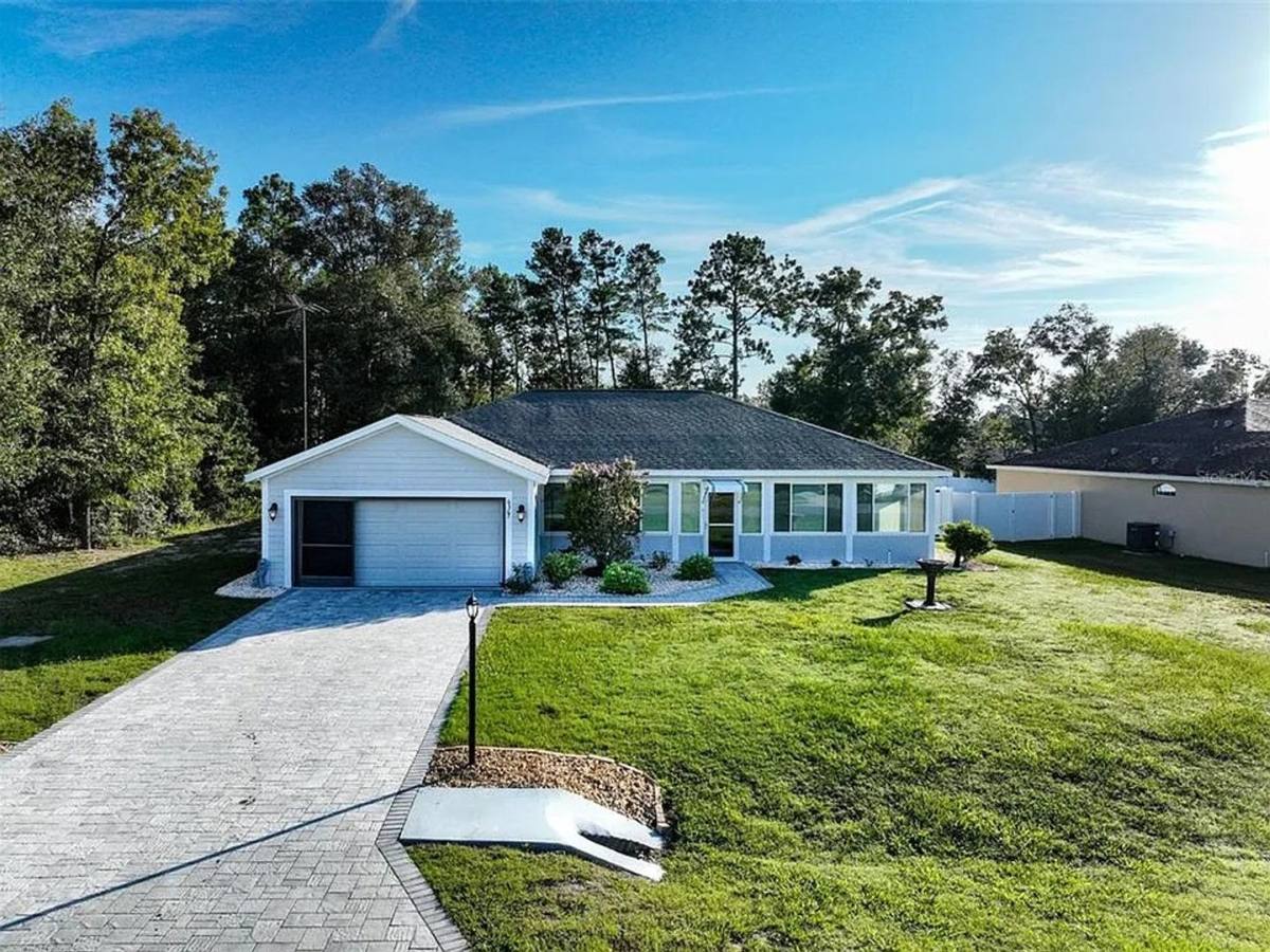House for rent at 6367 SW 117th St Rd, Ocala, FL 34476