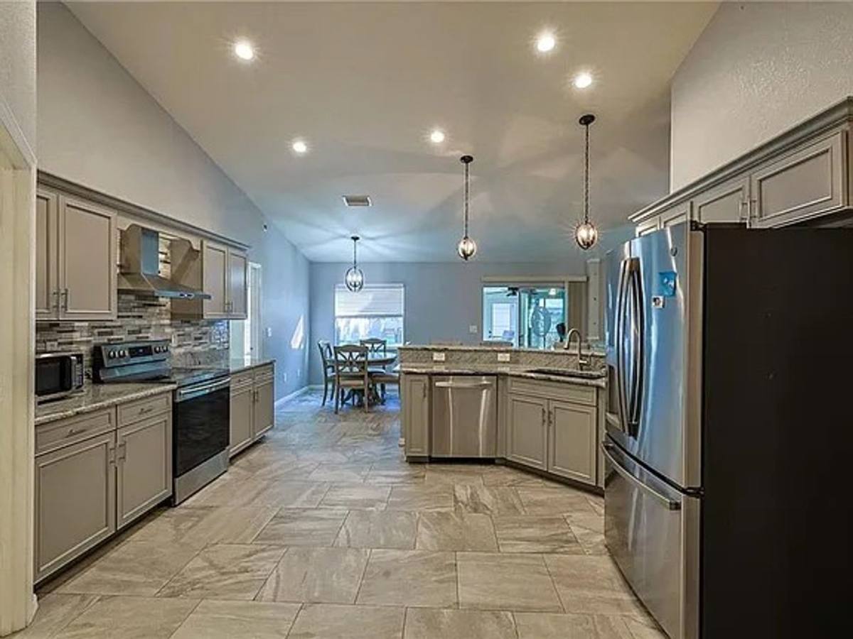House for rent at 6367 SW 117th St Rd, Ocala, FL 34476