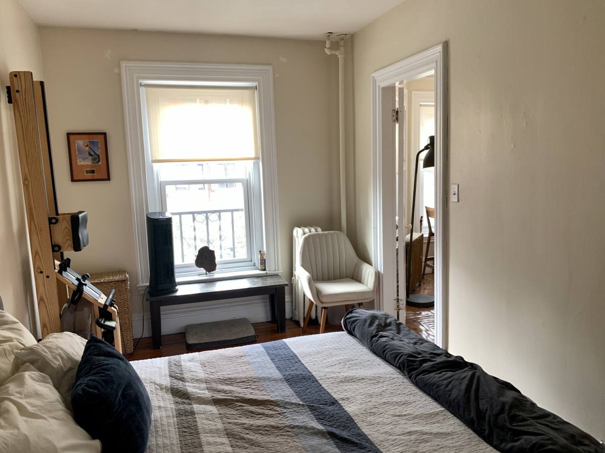 Apartment for rent at 217 Newbury St #3, Boston, MA 02116