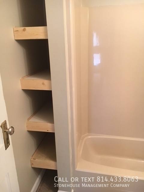 Apartment for rent at 3603 Maple St, Erie, PA 16508