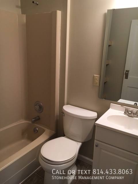 Apartment for rent at 3603 Maple St, Erie, PA 16508