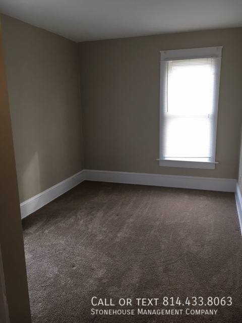 Apartment for rent at 3603 Maple St, Erie, PA 16508