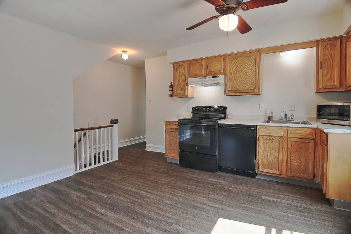 Apartment for rent at 425 427 431 433 W Second St, Birdsboro, PA 19508