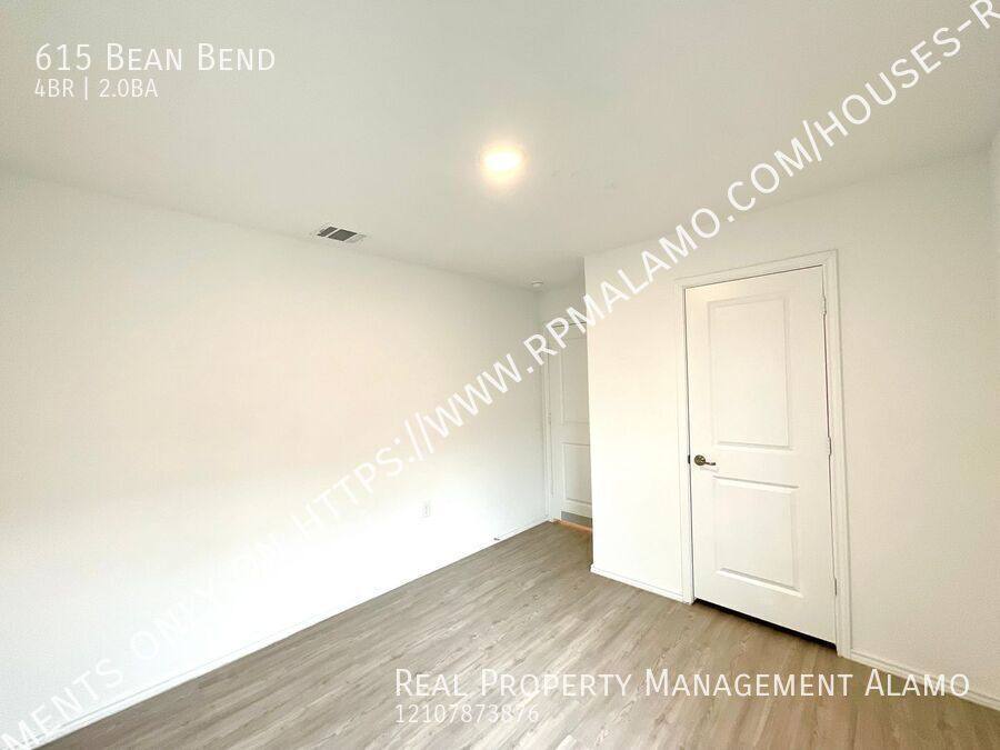 House for rent at 615 Bean Bend, San Antonio, TX 78221