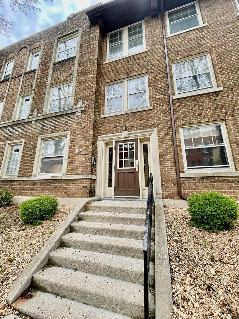 Apartment for rent at 1827 E Park Place, Milwaukee, WI 53211