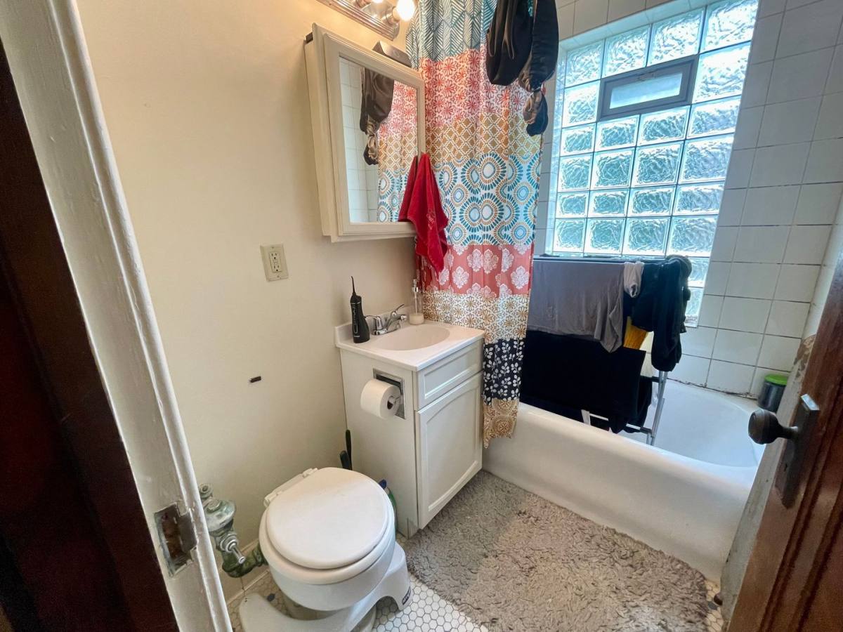 Apartment for rent at 1827 E Park Place, Milwaukee, WI 53211