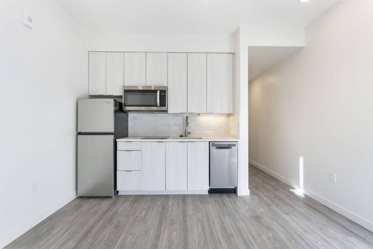 Apartment for rent at 5880 N Greeley Ave, Portland, OR 97217