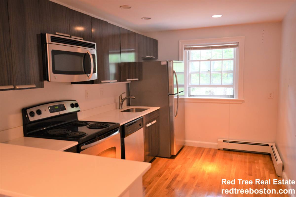 Apartment for rent at 67 Wyman St #4, Waban, MA 02468