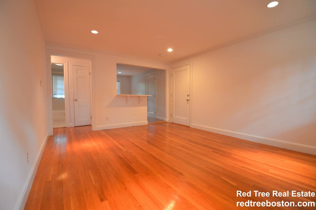 Apartment for rent at 67 Wyman St #4, Waban, MA 02468