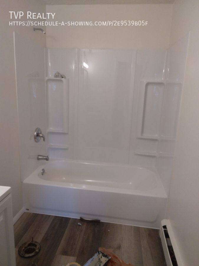 Apartment for rent at 1040 S Tower Blvd, Lorain, OH 44052