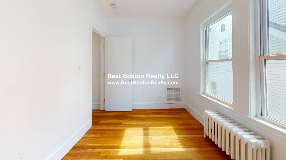 Apartment for rent at 58 Wilbur St #3, Everett, MA 02149