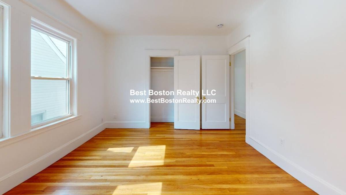 Apartment for rent at 58 Wilbur St #3, Everett, MA 02149