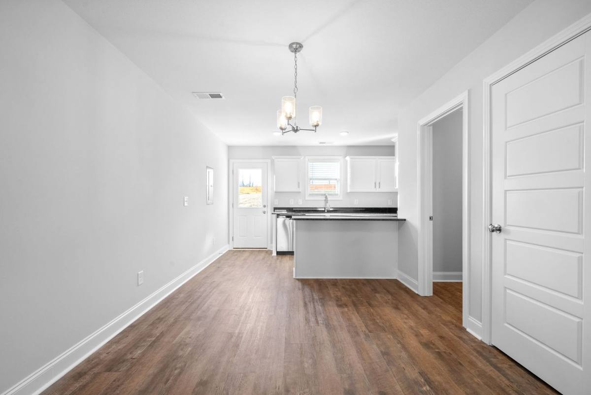 Apartment for rent at 919 Martin St, Clarksville, TN 37040