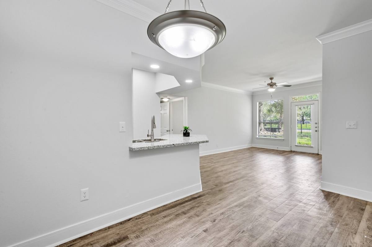 Apartment for rent at 2828 Hayes Rd #28RO, Houston, TX 77082
