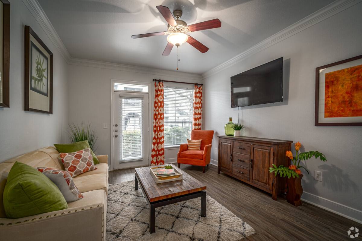 Apartment for rent at 2828 Hayes Rd #28RO, Houston, TX 77082