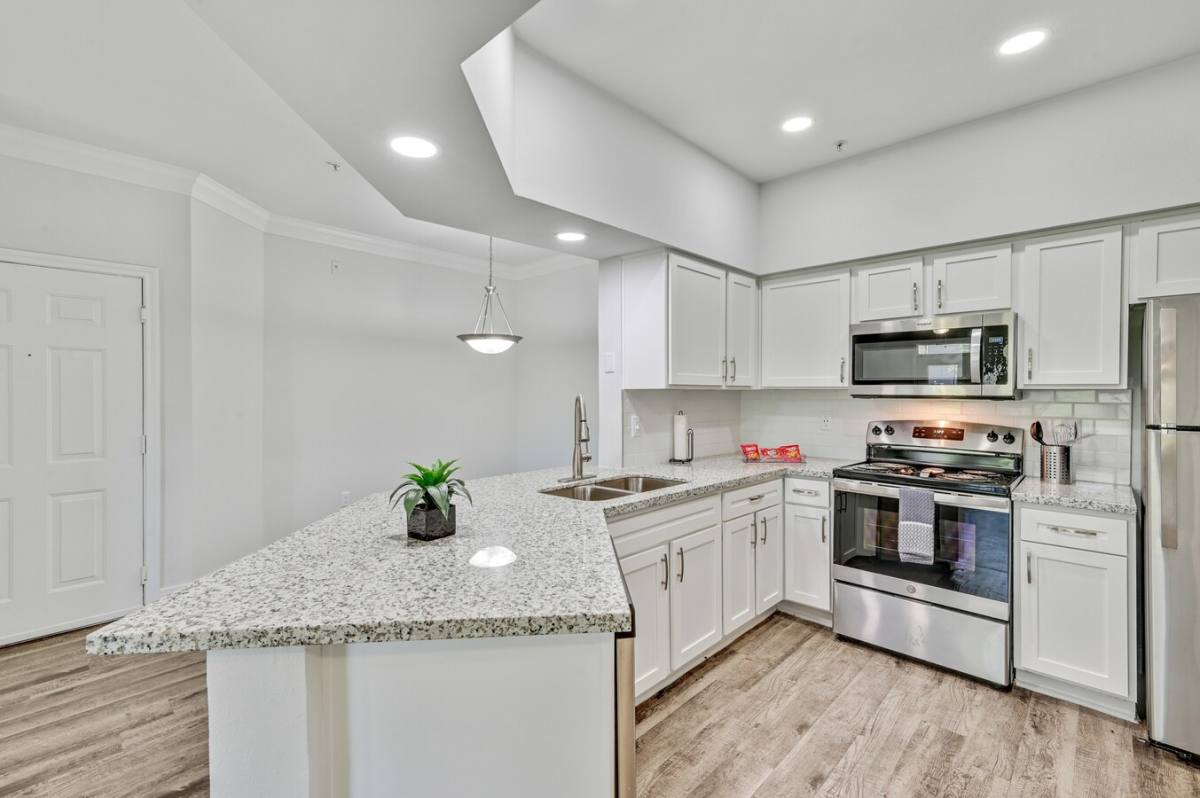 Apartment for rent at 2828 Hayes Rd #28RO, Houston, TX 77082