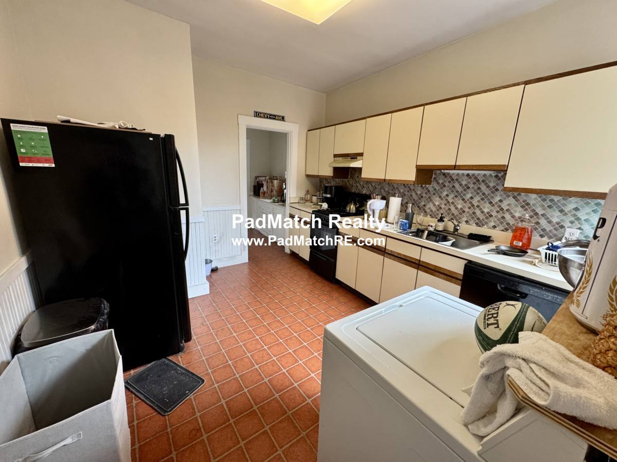 Apartment for rent at 104 Strathmore Rd #3, Brighton, MA 02135
