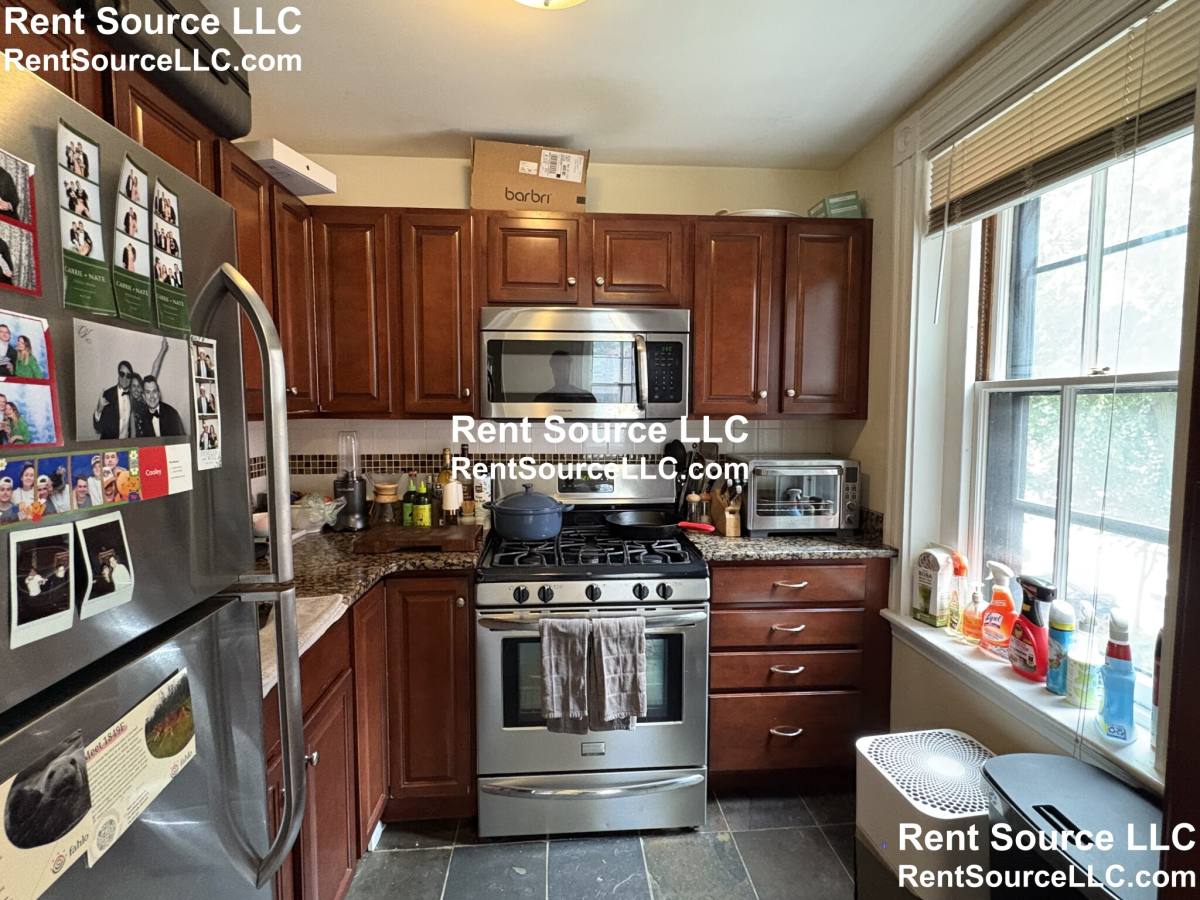 Apartment for rent at 23 Ware St #4, Cambridge, MA 02138