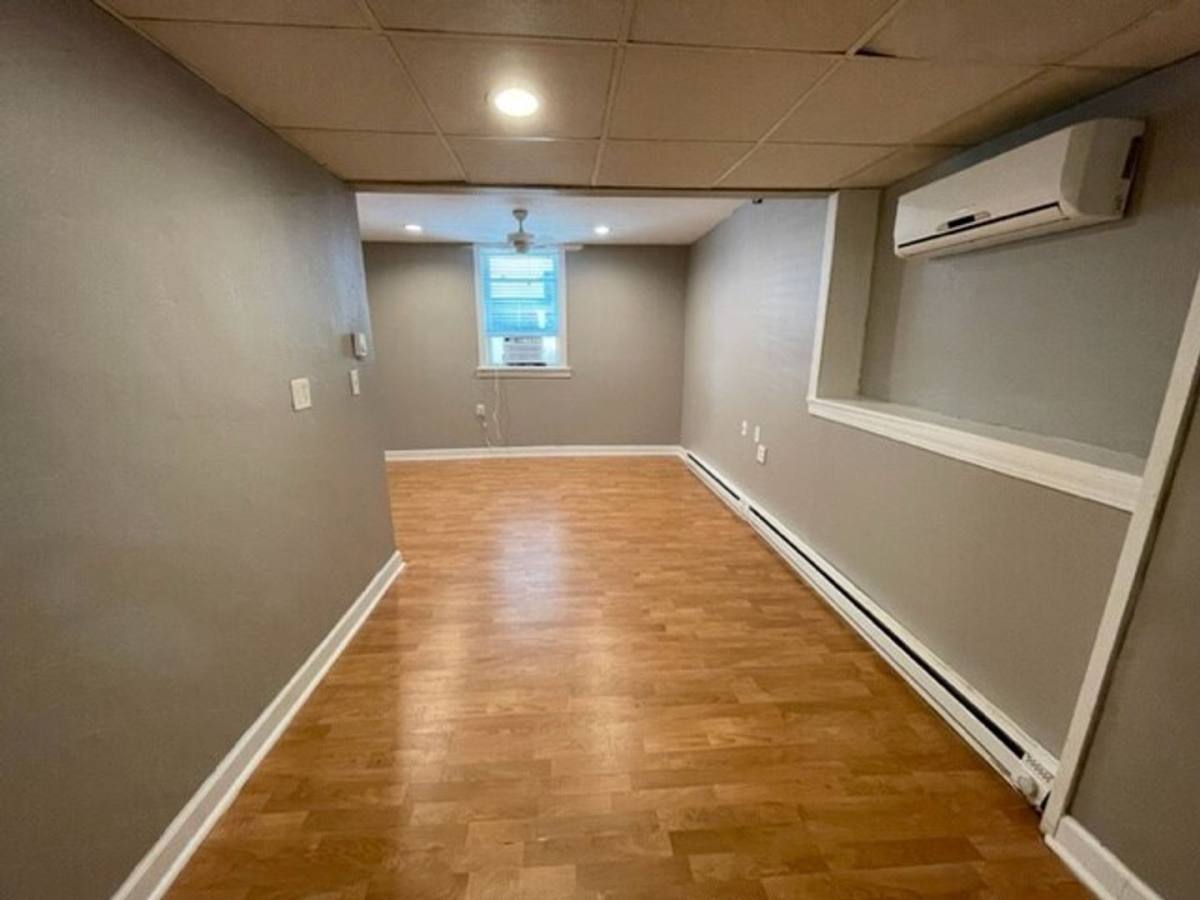 Apartment for rent at 625 E Burlington St, Iowa City, IA 52240