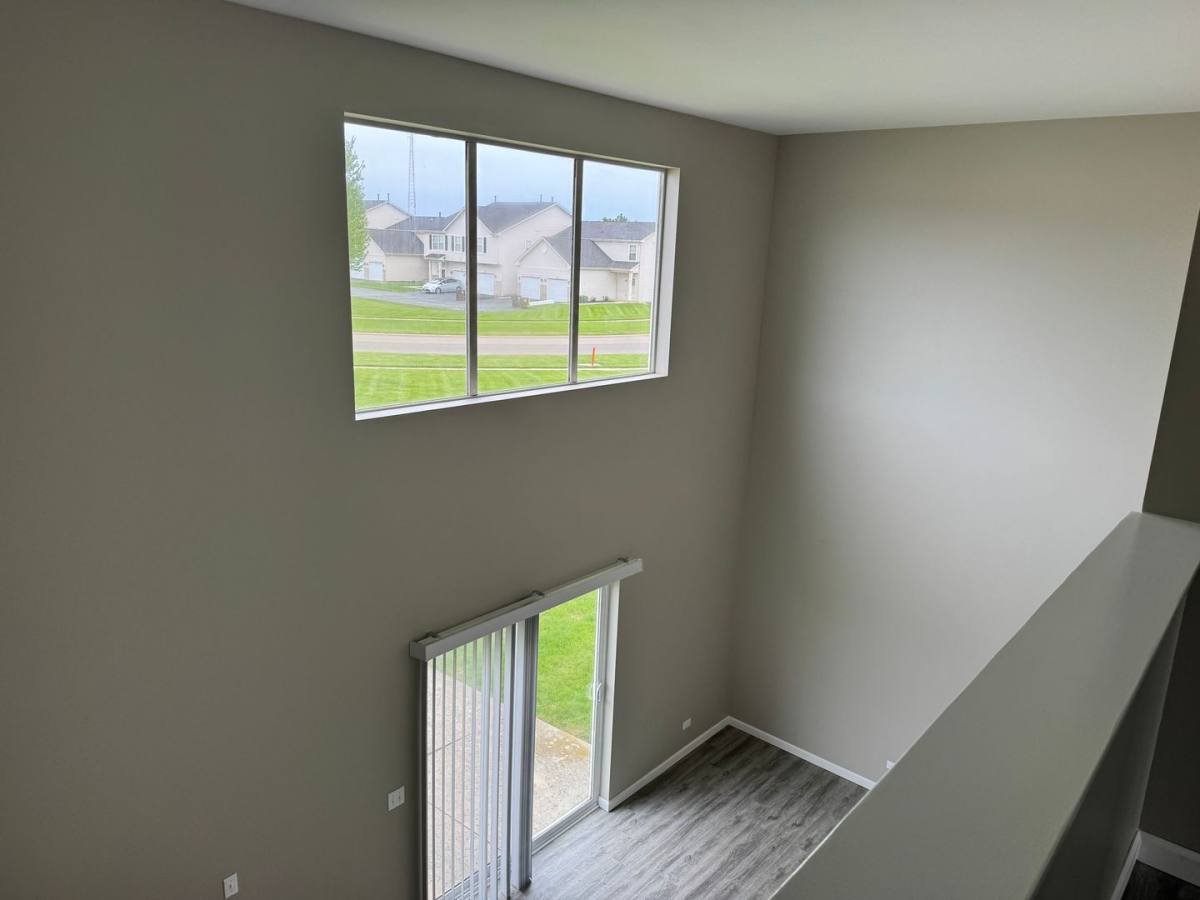 House for rent at 1725 Chrysler Dr, Belvidere, IL 61008