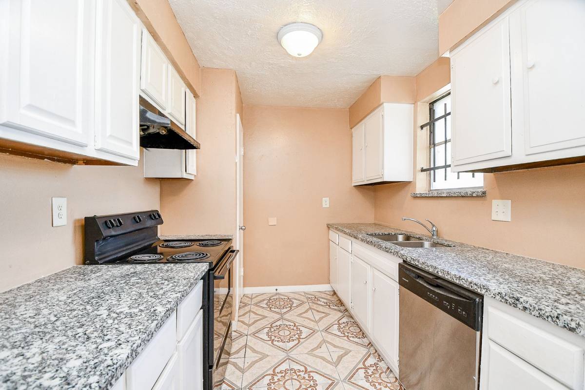 House for rent at 4926 Ridgestone St, Houston, TX 77053