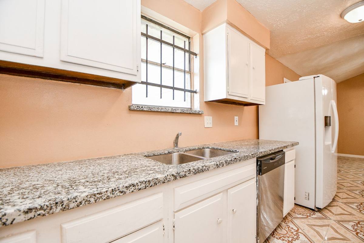 House for rent at 4926 Ridgestone St, Houston, TX 77053