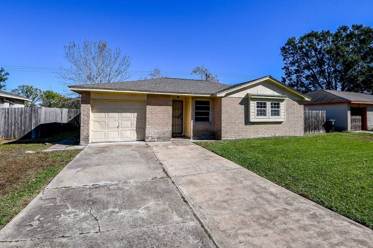 House for rent at 4926 Ridgestone St, Houston, TX 77053