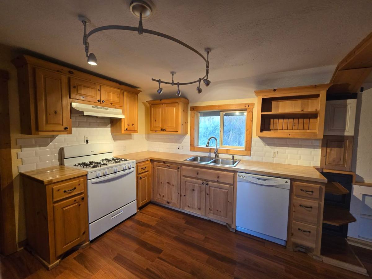 House for rent at 266 S 9th St, Pagosa Springs, CO 81147