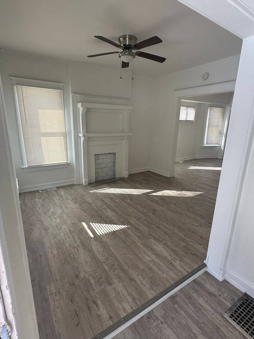 House for rent at 2900 E 21st St, Kansas City, MO 64127