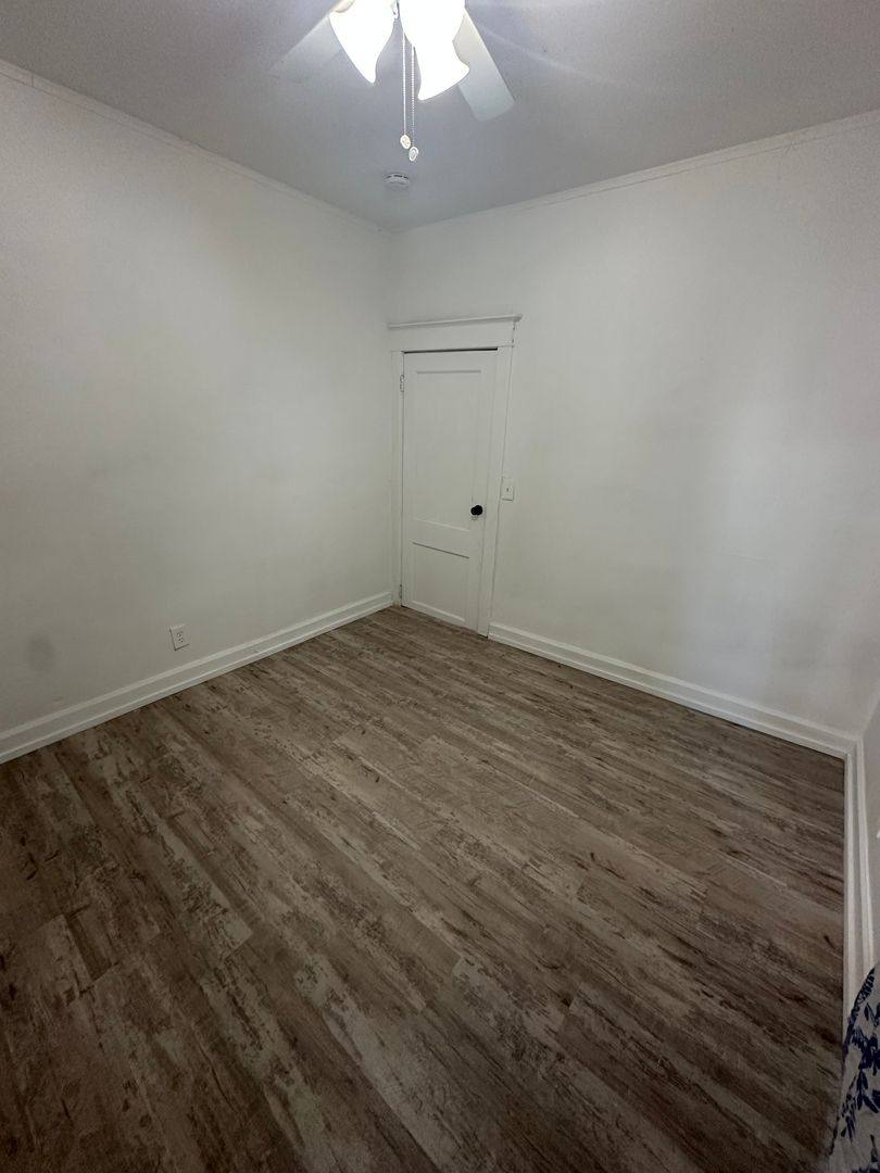 House for rent at 2900 E 21st St, Kansas City, MO 64127