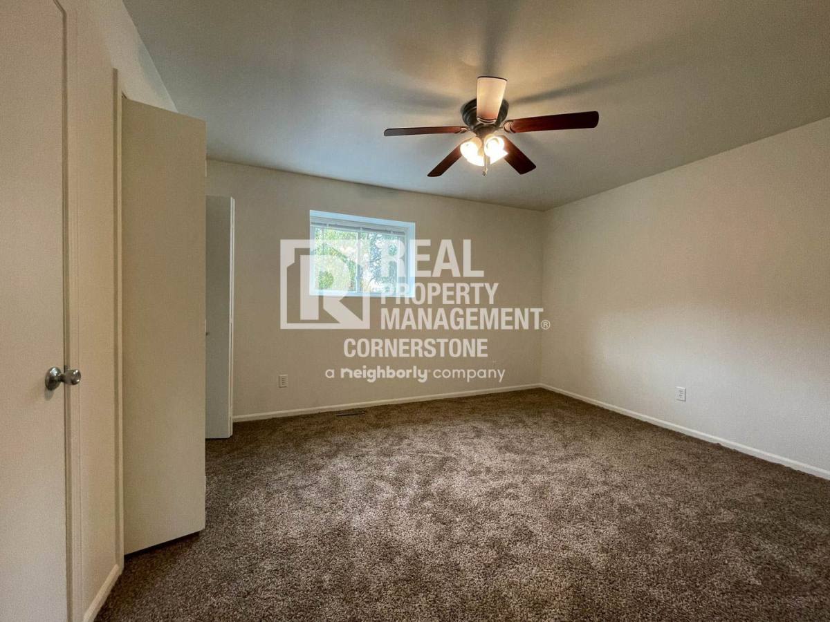 Townhouse for rent at 5735 E G Ave, Kalamazoo, MI 49004
