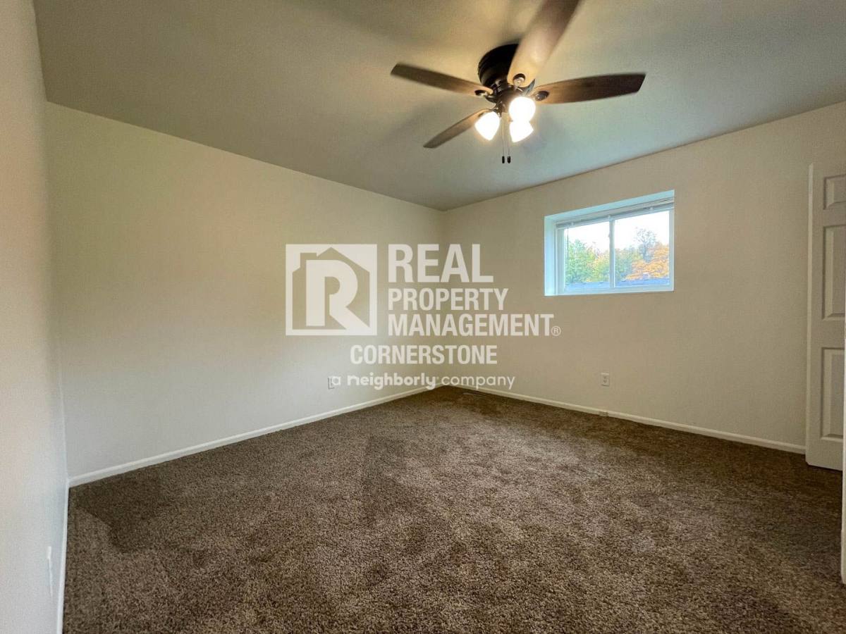 Townhouse for rent at 5735 E G Ave, Kalamazoo, MI 49004