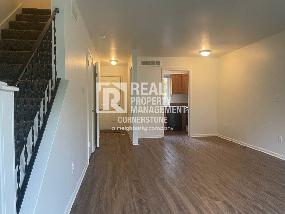Townhouse for rent at 5735 E G Ave, Kalamazoo, MI 49004