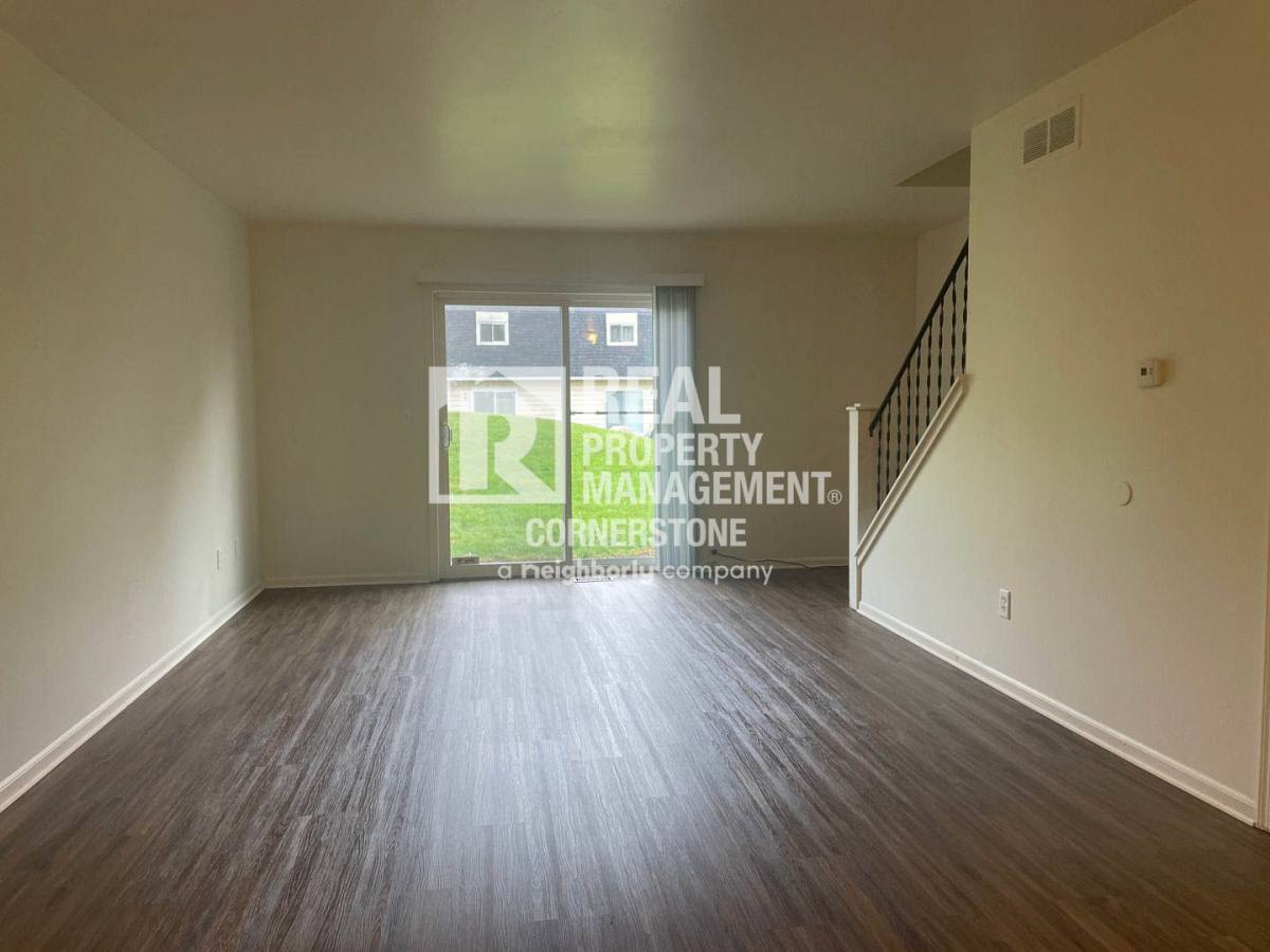 Townhouse for rent at 5735 E G Ave, Kalamazoo, MI 49004