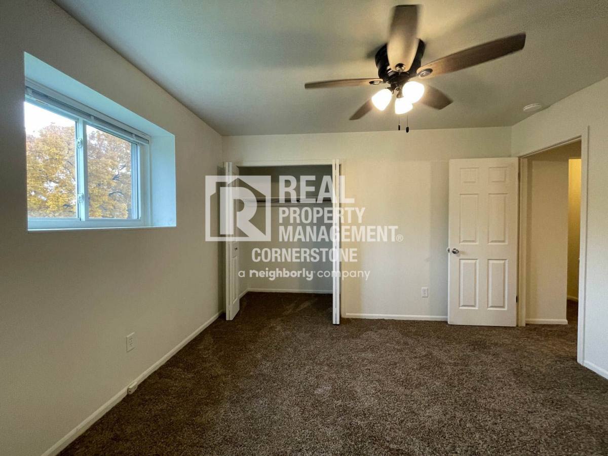 Townhouse for rent at 5735 E G Ave, Kalamazoo, MI 49004