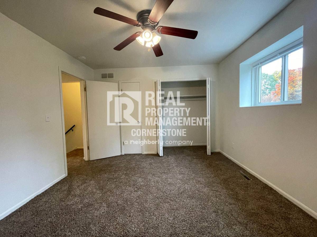 Townhouse for rent at 5735 E G Ave, Kalamazoo, MI 49004