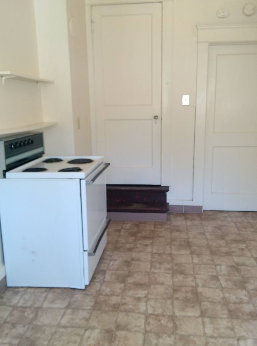 Apartment for rent at 45, 46, 48, 53, 60, 70, 73, 77, 82 Rasor Ave, Eugene, OR 97404