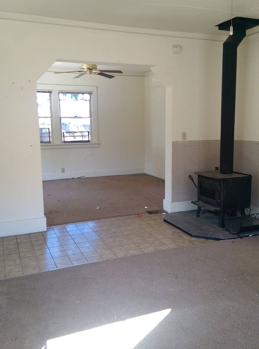 Apartment for rent at 45, 46, 48, 53, 60, 70, 73, 77, 82 Rasor Ave, Eugene, OR 97404
