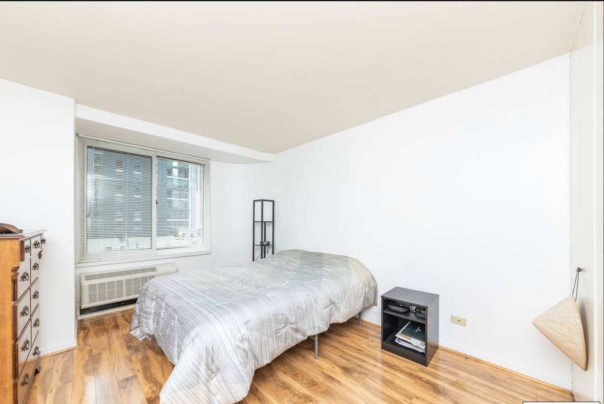 Condo for rent at 211 E Ohio St #922, Chicago, IL 60611