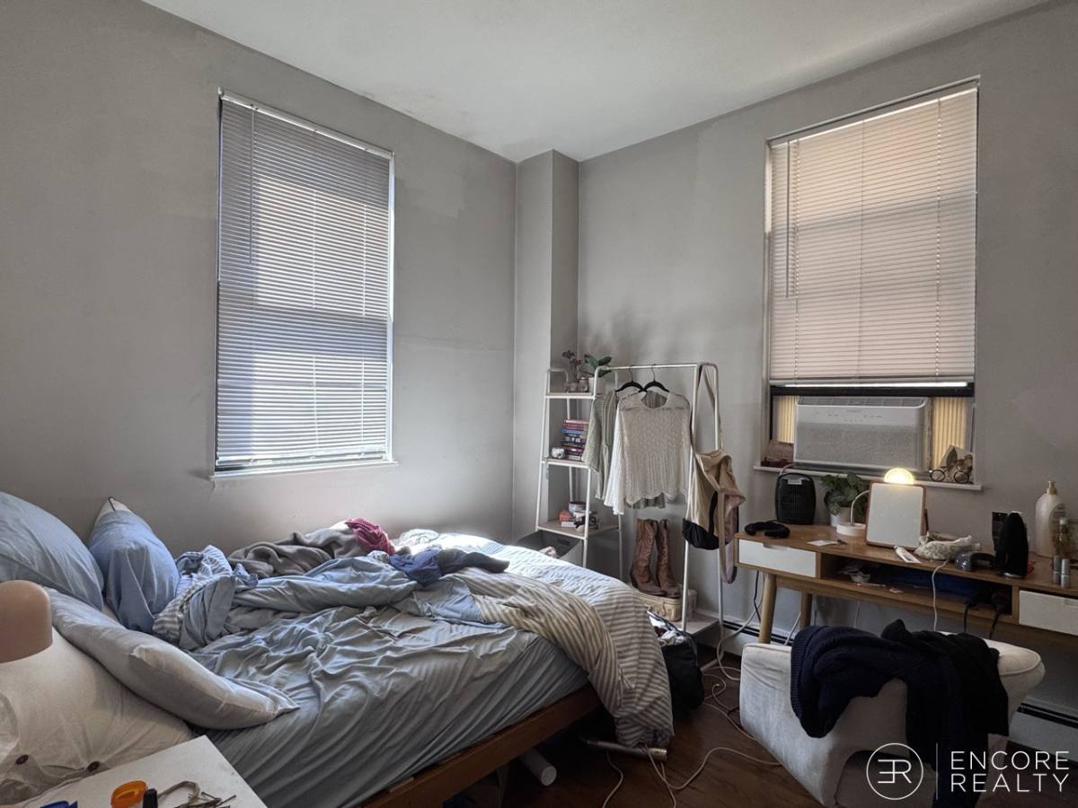 Apartment for rent at 15 Stearns Rd #2, Brookline, MA 02446