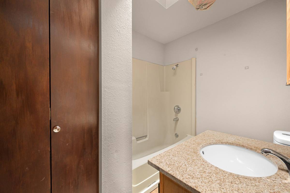 Apartment for rent at 2812 Cottonwood Ave, Bellingham, WA 98225