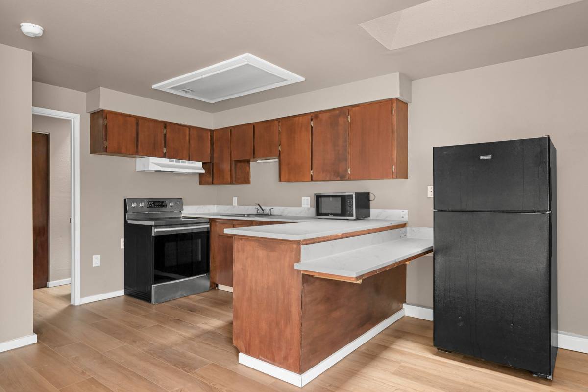 Apartment for rent at 2812 Cottonwood Ave, Bellingham, WA 98225