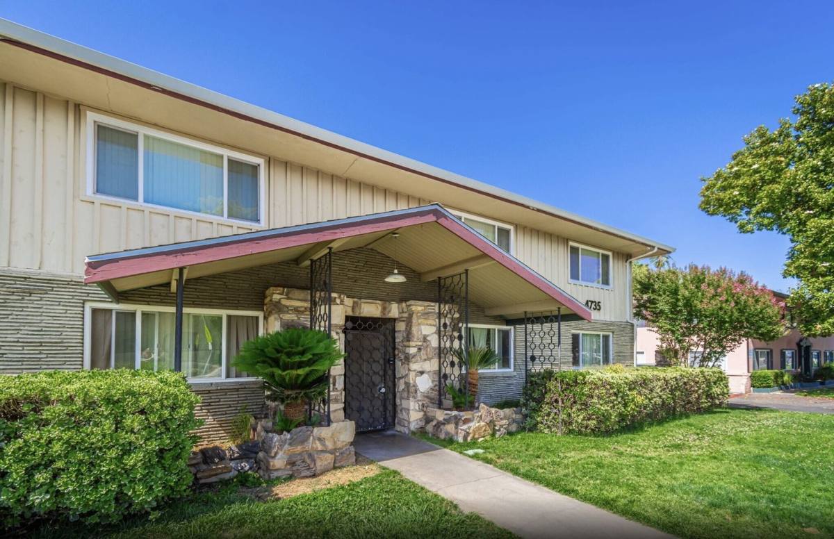 Apartment for rent at 4801 Marconi Ave, Carmichael, CA 95608