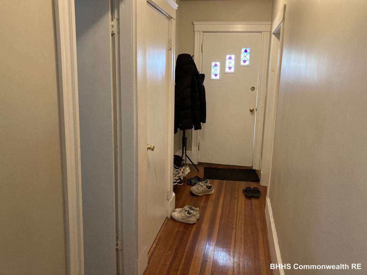 Apartment for rent at 91 Fredricks Ave #1, Medford, MA 02155