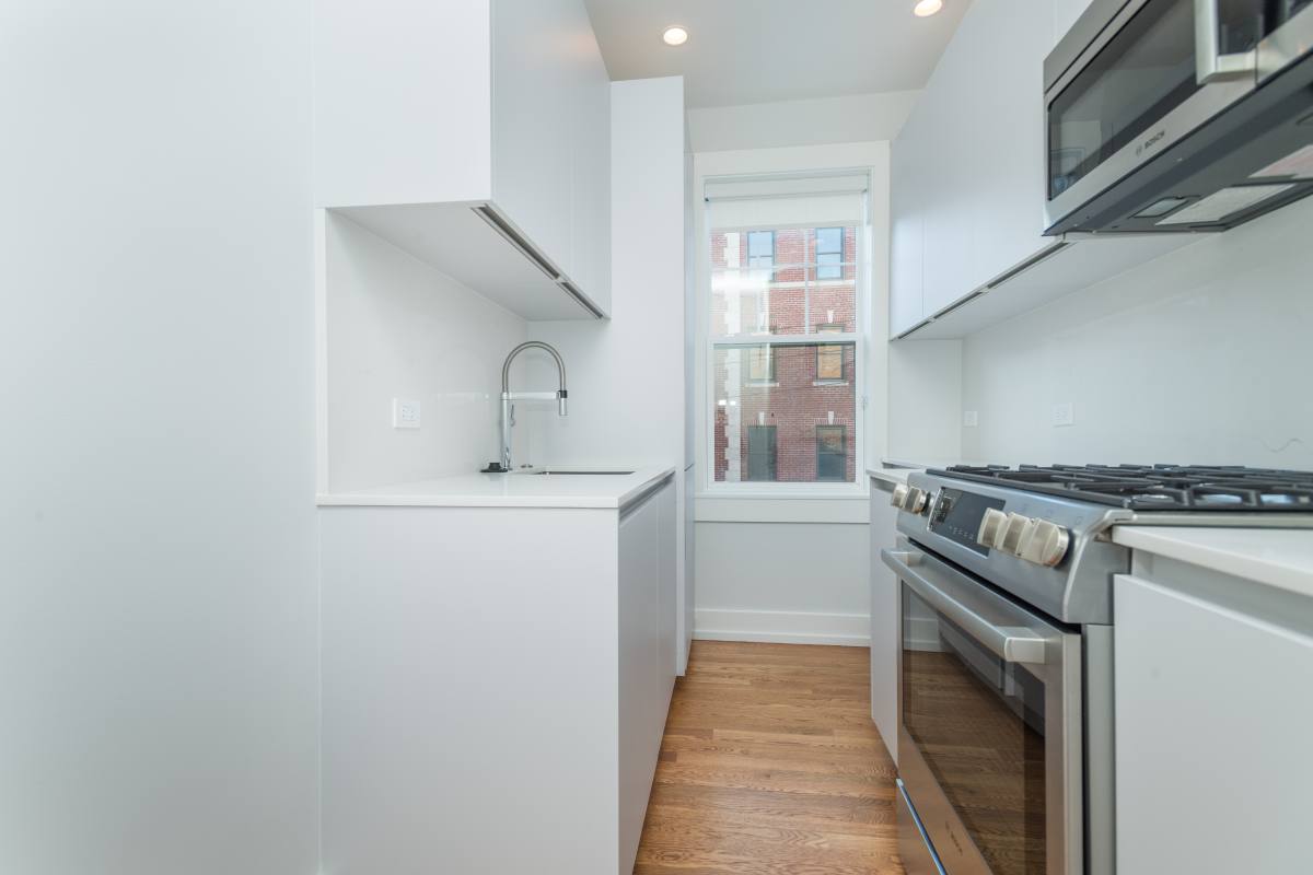 Apartment for rent at 17 Forest St #22, Cambridge, MA 02140
