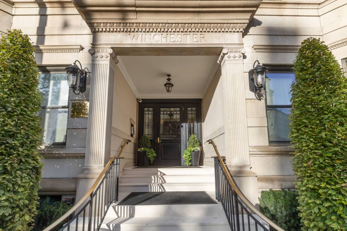 Apartment for rent at 1 Winchester St #401, Brookline, MA 02446