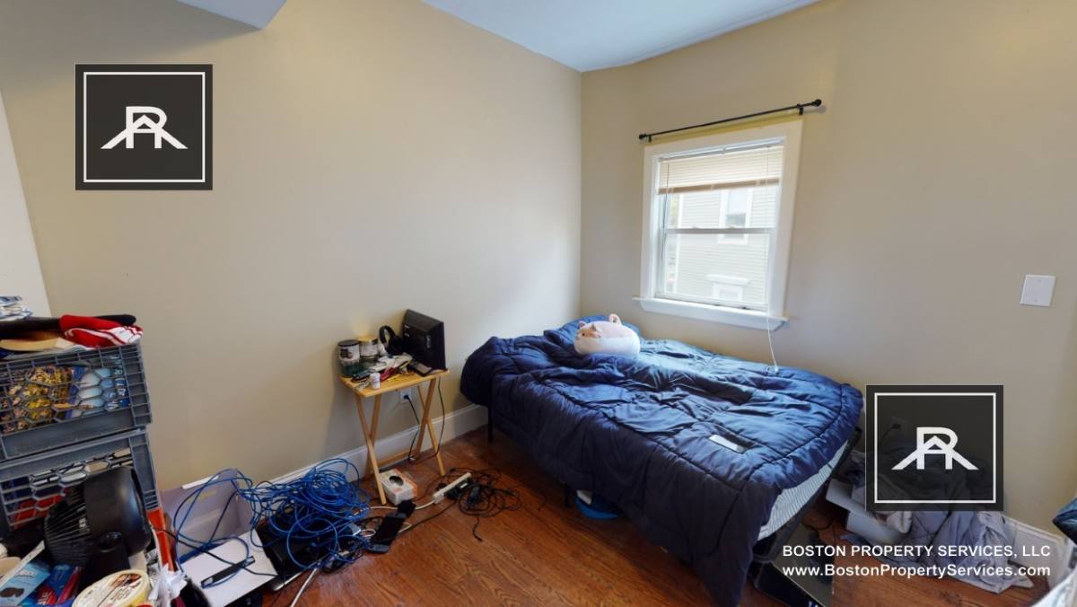 Apartment for rent at 346 Centre #3, Jamaica Plain, MA 02130