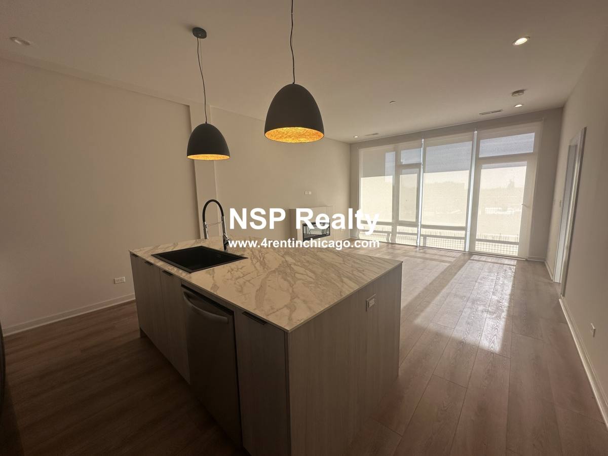 Apartment for rent at 6340 Belmont #206, Chicago, IL 60634